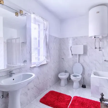 Ferienhaus House Romana